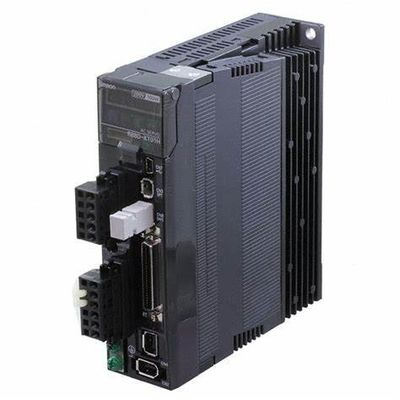 Il motore di OMRON R88D-GT04H guida i Doti di 400W 200V 1PHA GSERIES SRV 200 - 240 VCA