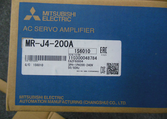 SERVO servo azionamento dell'AMPLIFICATORE MR-J4-200A 2KW 200V di Mitsubishi NUOVO in azione