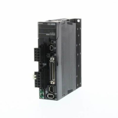 Servo CA 200 di OMRON R88D-KT08H ~ 230VAC il rifornimento 4.1A 230V carica 750 W