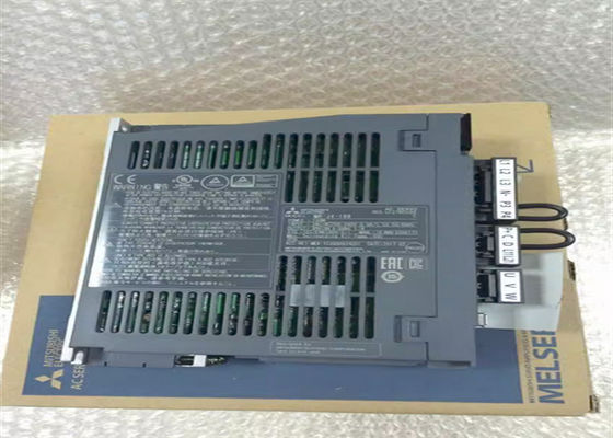 Il servo industriale di MR-J3-70B-PE099 Mitsubishi guida il servo amplificatore