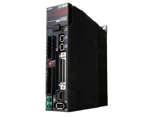 Il SERVO DRIVER 16.5A 480V di OMRON R88D-KN50F-ML2 CARICA 5 chilowatt 380 ~ 480VAC