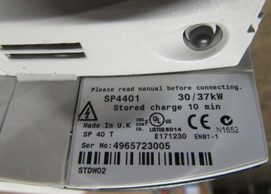 Azionamento industriale 37kW 400V 68A di Unidrive SP4401 di tecniche di controllo di Nidec servo NUOVO