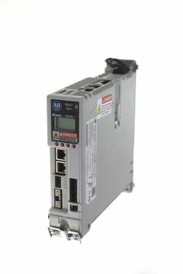 Un picco di corrente di 6,3 amp di ab 2198-H008-ERS2 ha prodotto di input di 3 e di 1 fasi 190 - 528 il VCA
