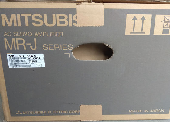 Servo amplificatore eccellente 400VAC dell'azionamento MELSERVO-J2 di Mitsubishi Electric 11kw MR-J2S-11KA NUOVO