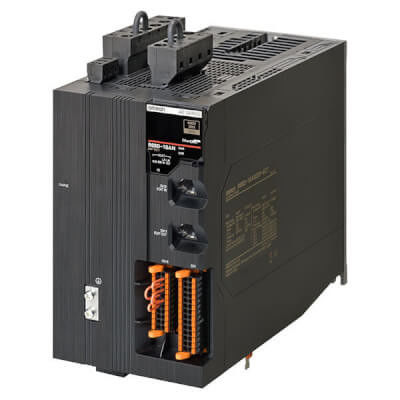 Servo CA 380 di OMRON R88D-KT15F ~ 480VAC il rifornimento 4.7A 480V carica 1,5 chilowatt 4.7A
