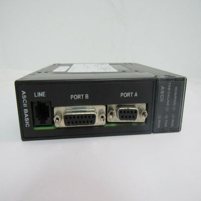 IL CONNETTORE LOCALE DEL TRASPORTATORE VERSAMAX DELL'INGRESSO/USCITA DI GE IC200CHS003 DISEGNA IL TIPO INTEGRATO ORIENTAMENTO VERTICALE