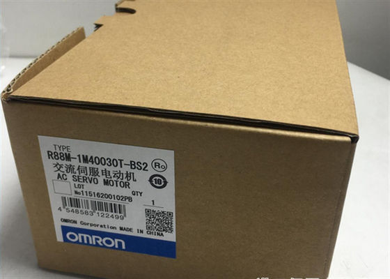 R88M-1M40030T-S2 serie industriale R88M del servomotore OMRON 3000 giri/min.