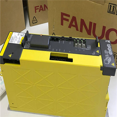 CA DEL REGOLATORE 200-230 V DI ASSE DELL'AMPLIFICATORE 6 DI ASSE DI FANUC A06B-6100-H004 6 SERVO 50/60 DI HERTZ