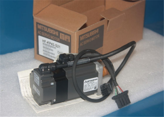 Velocità industriale 3000RPM del servomotore HF-KP43-S21 102V di CA 400W di Mitsubishi NUOVA in azione