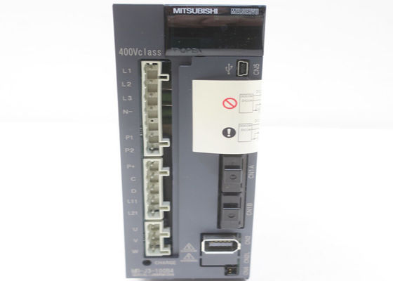 Azionamento industriale 0-360hz 2.8a 323v-ac dell'amplificatore MR-J3-100B4 1kw di Mitsubishi delle NUOVE AZIONE servo