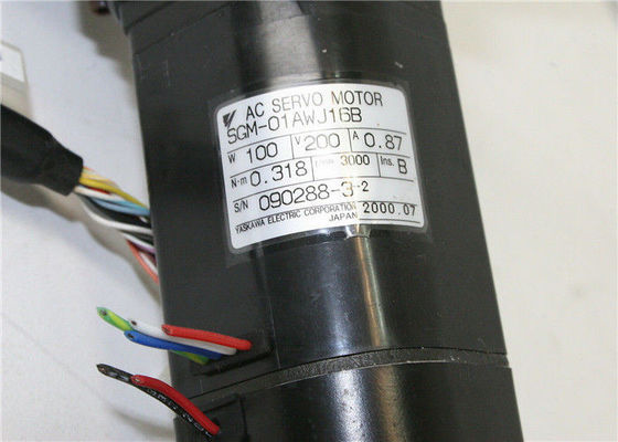 Servomotore elettrico industriale 0.318N.m 100w di Yaskawa del servomotore di SGM-01AWJ16B