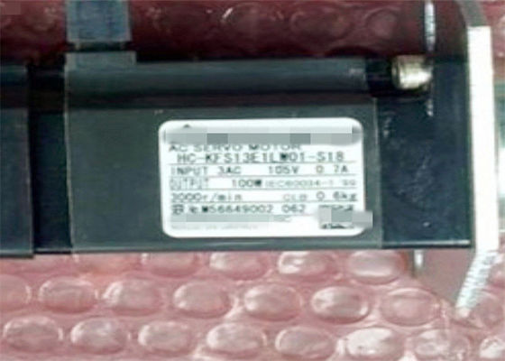 NUOVO servomotore industriale HC-KFS13E1LW01-S18 3AC 105V 0.7A di Mitsubishi 100W