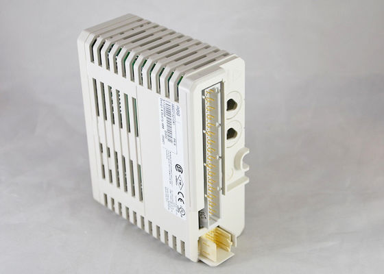 Sistema di controllo dell'input 24V SOE 16ch ABB di 3BSE013210R1 DI830 Digital I-O Module