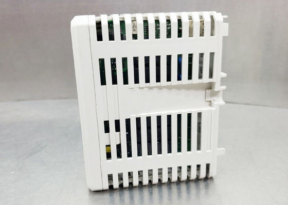 Modulo dell'ingresso/uscita del relè 8Ch ABB 3BSE008514R1 800xA dell'uscita di DO820 Digital