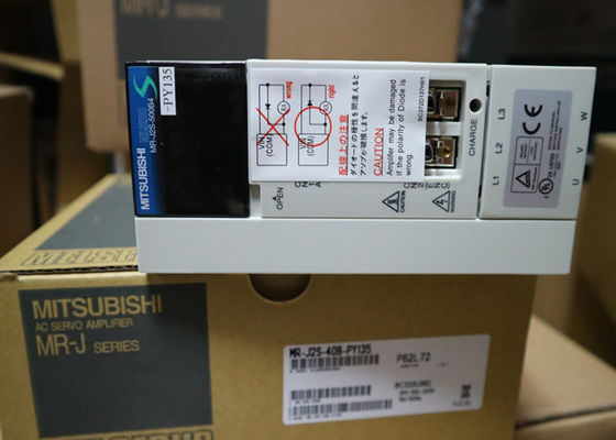 Azionamenti MR-J2S-40B-PY135, servo serie di Mitsubishi Electric dell'azionamento 400W MR-J2S di CA NUOVA