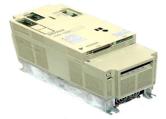 Azionamento elettrico 1.5KW di SGDM-15AC ServoPack Yaskawa servo una fase di 200 - 230 VCA: 3