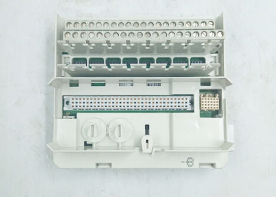 3BSE040364R1 TU834 ha esteso il modulo dei terminali del MTU 50V utilizzato con AI880A