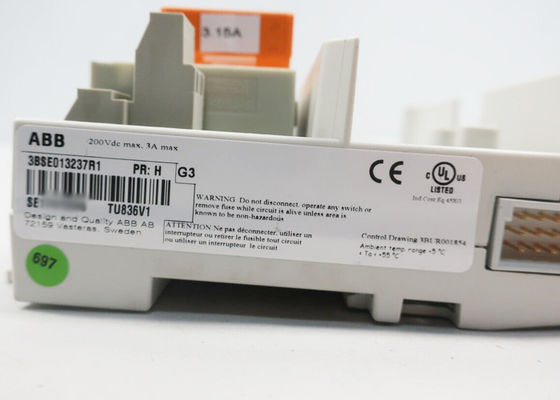 3BSE013237R1 TU836V1 ha esteso l'unità 2x4 del MTU ha fuso il modulo S800 dei segnali