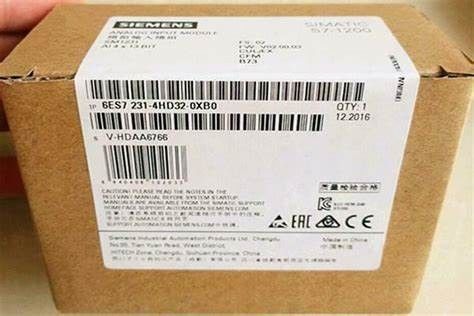 IL MODULO DI LOGICA DI SIEMENS 6ES7231-4HD32-0XB0 SIMATIC S7-1200 ENTRATA ANALOGICO IL MP 1231