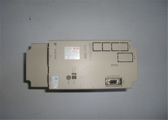Il servo azionamento 200-230V 9.5A Servopack di SGDB-15ADS Yaskawa ha introdotto 10 AMP