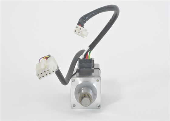 NUOVO servomotore industriale HC-KFS13G2K-S12 di CA di Mitsubishi 100W IN 3AC 105V, 0.7A, NUOVO o USATO