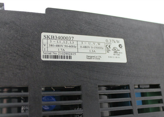 Azionamento dell'invertitore di CA di comandante SK 0.37kW 3ph di TECNICHE di CONTROLLO di NIDEC EMERSON SKB3400037