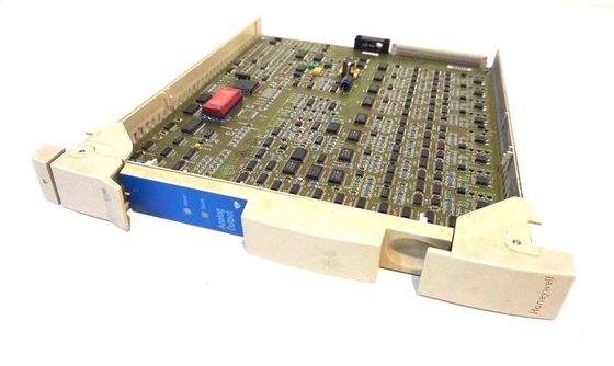 UNITÀ DI ELABORAZIONE del MODULO PRODOTTO di HONEYWELL 51309152-175 analogico digitale io modulo della O