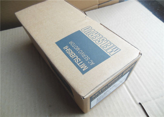 SERVOMOTORE HC-MF13BG2-UE di CA di Mitsubishi 100W CON L'INGRANAGGIO NUOVO in azione