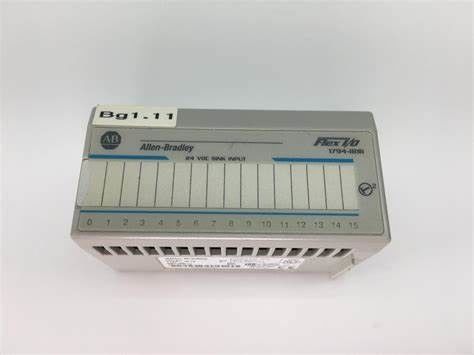 Moduli introdotti dell'ingresso/uscita Digital di 1794-IB16 AB FLEX 16 indicatori di condizione m/c gialli