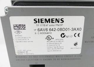 Il KB di megahertz 128 il MBYTE 32 di 32 bit 520 di SIEMENS 6AV6642-0EA01-3AX0 ha integrato S7 istantaneo