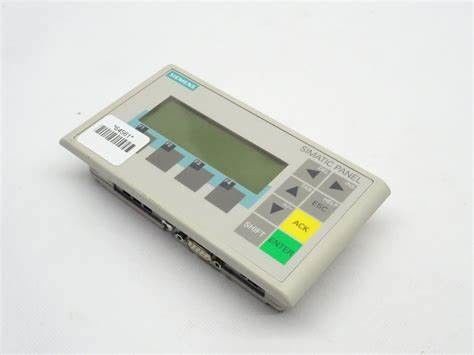 6AV6641-0AA11-0AX0 SIEMENS SIMATIC Operator Panel OP 73 3 LC Display Grafica in grado