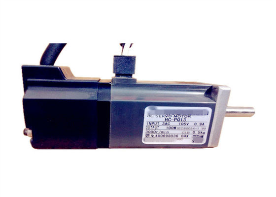 Servomotore ultrabasso HC-PQ13 di inerzia 100W di Mitsubishi Melservo nuovo in azione