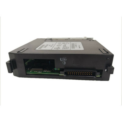 GE di CA di IC660EBD101 93 - 132 volt volt centigradi di gradi di 5 - 95 per cento -40 - 100 500 del blocco per bloccare isolamento