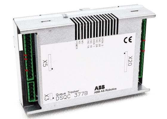 Trasportatore dell'inseguitore 3HNE015861 della coda di 3HNE01586-1 DSQC 377 che segue unità