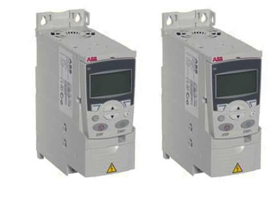 ACS355-03E-07A3-4 3AUA0000058188 Trasformatore di frequenza di azionamento delle macchine