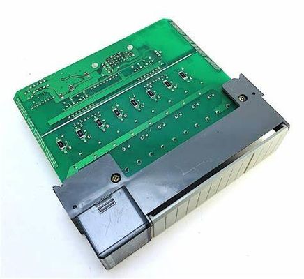 1746-IA8 AB Rockwell Automation SLC 500 Ritardo del segnale Modulo di ingresso digitale CA