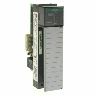 1746-NO8I AB SLC 500 Modulo di uscita analogico da 0 a 60 gradi Celsius