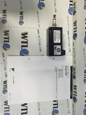 SGM-04A3S011 Yaskawa InsB Ac Servo Motor 200V 400W 1.27N-m 17bit Encoder assoluto