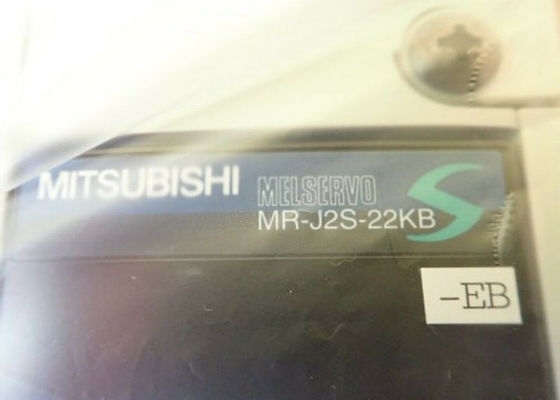 MITSUBISHI Industrial AC SERVO DRIVE MR-J2S-22KB-EB 22KW MR-J Servo Amplificatore 400V NUOVO