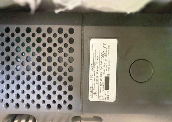 SP6402 Abb Convertitore di frequenza 110/132KW Tecniche di controllo Unidrive 380-480V 50/60HZ 3PH