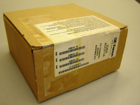 IC693ACC311 GE Fanuc I/O Terminal Blocks Serie 90-30 Moduli di I/O IC693