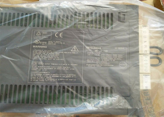 Mitsubishi Industrial Servo Drives MR-J3-70B 3.8AMP 750W 200V SSCNET 3PH Amplificatore