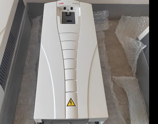 ABB ACS510-01-038A-4 38 A 18,5 kW 15 W Convertitore di frequenza 380 / 480 V 38A 380V IP21