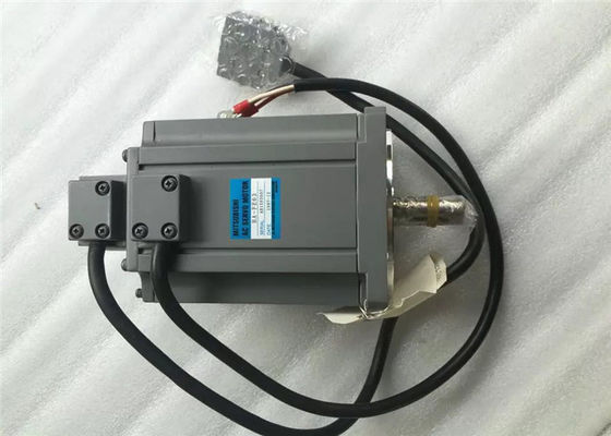 Mitsubishi MELSERVO HIGH SPEED HA-FE63 AC SERVO MOTOR HA-FE63BG NUOVO in magazzino