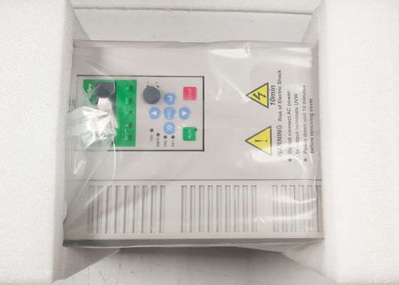 NE300-4T0750G/0900P 380~440V 75KW Variabile velocità AC Drive Nuova garanzia