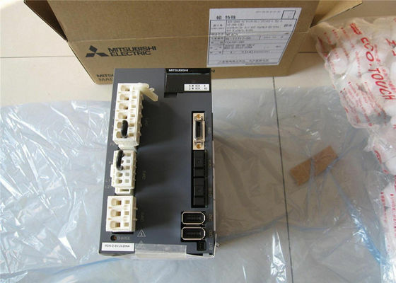Mitsubishi MELDAS 2.0KW 3PH servomotore driver MDS-D-SVJ3-20NA a frequenza variabile