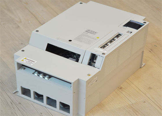 MITSUBISHI 11kW AC SERVO MOTOR DRIVER MR-J2S-11KB J2-Super serie amplificatore industriale