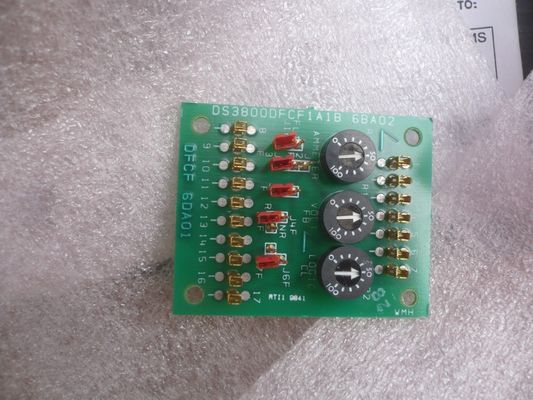 GE Firing Circuit Board DS3800DFCF dispone di 17 connettori a un solo pin e 3 potenziometri per regolare la corrente