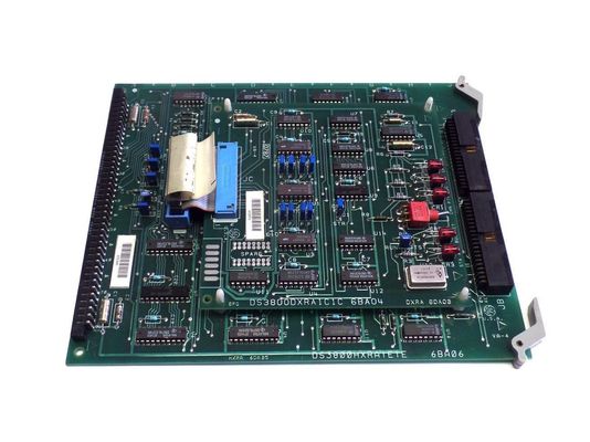 GE Generator Regulator Board DS3800DXRA dispone di 1 connettore a 20 pin con 10 jumper