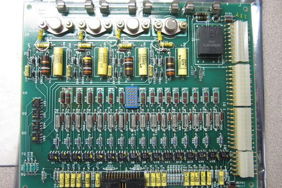 GE Input Isolator Board DS3800HIOA funzionalità per l'installazione della scheda con viti all'interno dell'unità